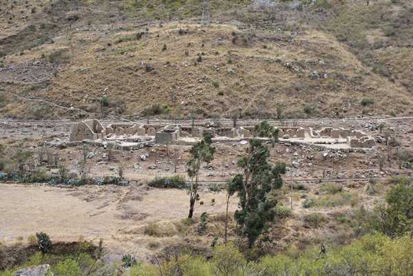 Qoriwayrachina Ruins