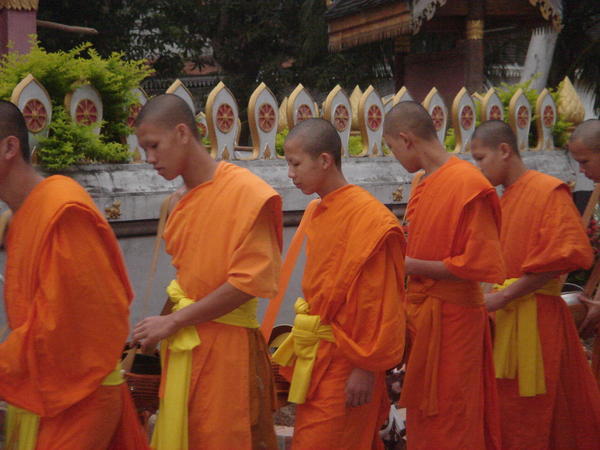 Giving alms to the monks