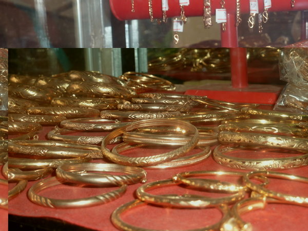 Gold shops