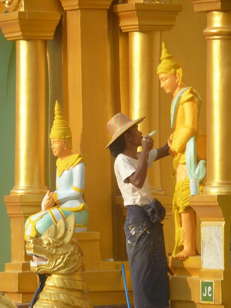 41 - Shwedagon Paya still under construction 