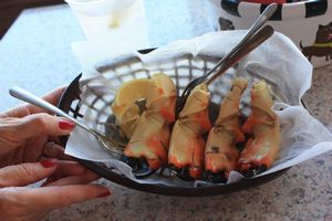 Crab claws for lunch
