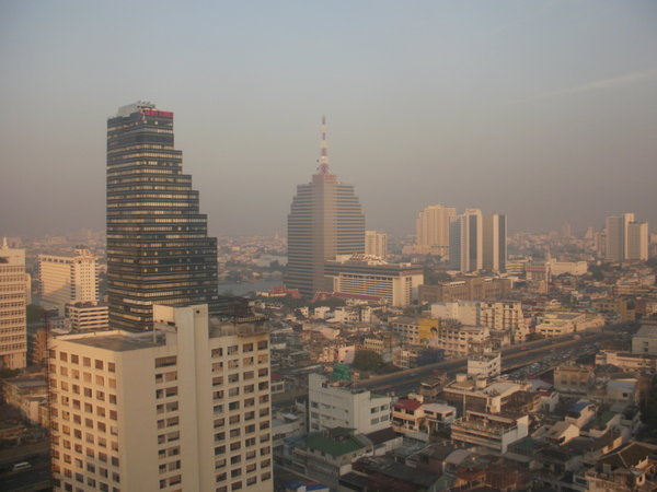 Smoggy morning in bangkok