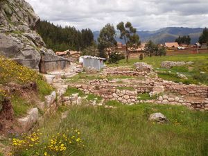 Ruins around Cusco 035