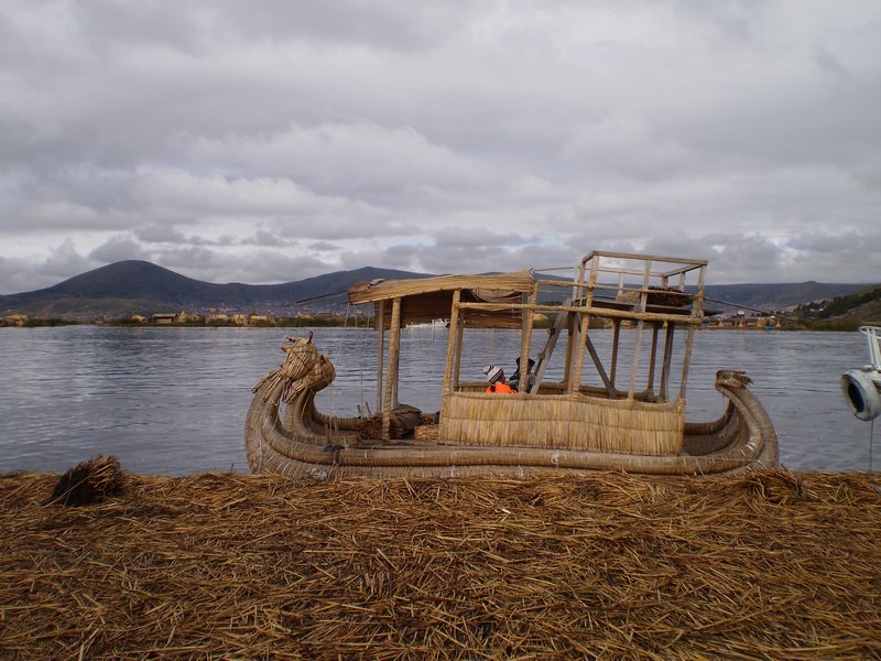 Lake Titicaca and Las Islas Flotantes 011