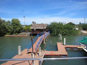 Bryggen til Thailiving Ferry