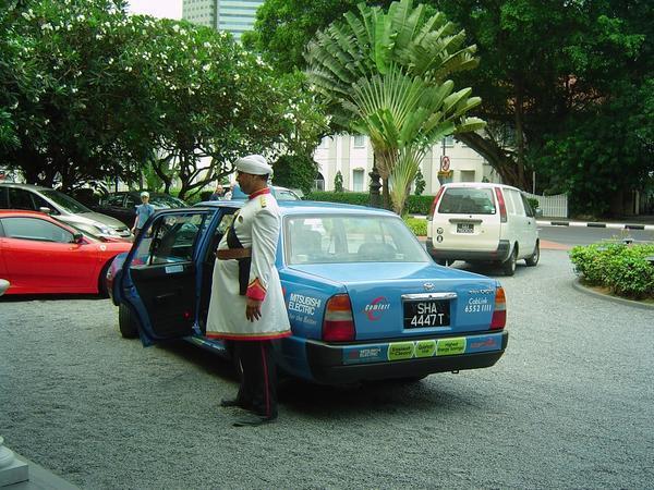 One way to arrive at Raffles