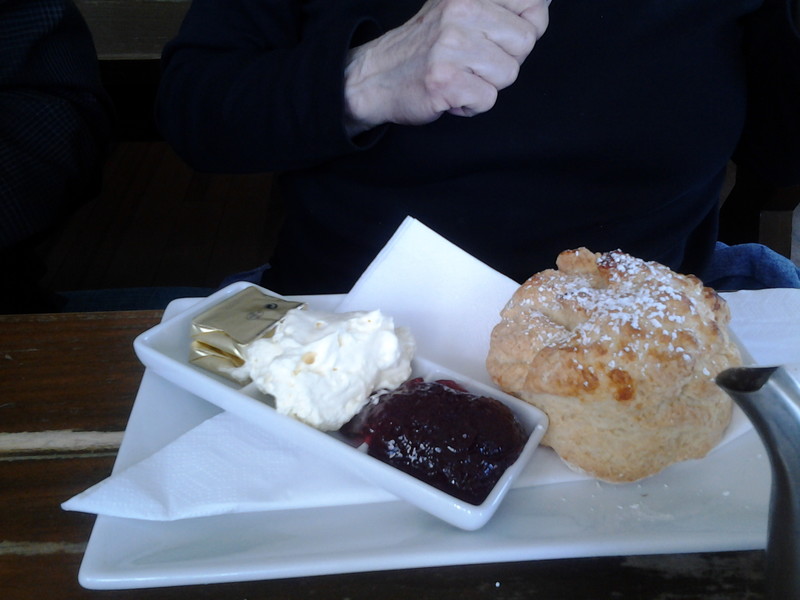 Scone at Giant's Causeway