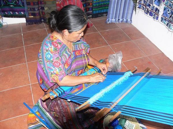 Guatemala Weaver