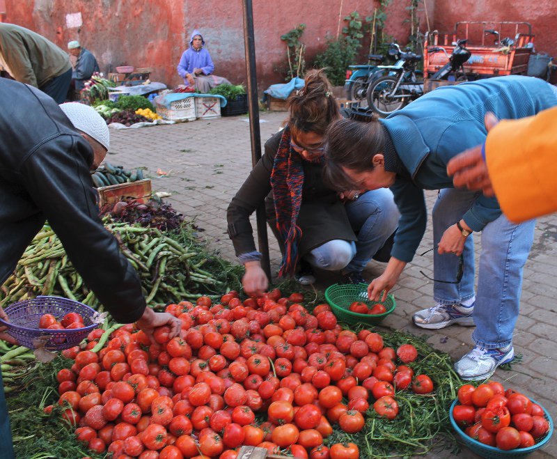 Karina and Maureen selecting vegetables for the Tagine