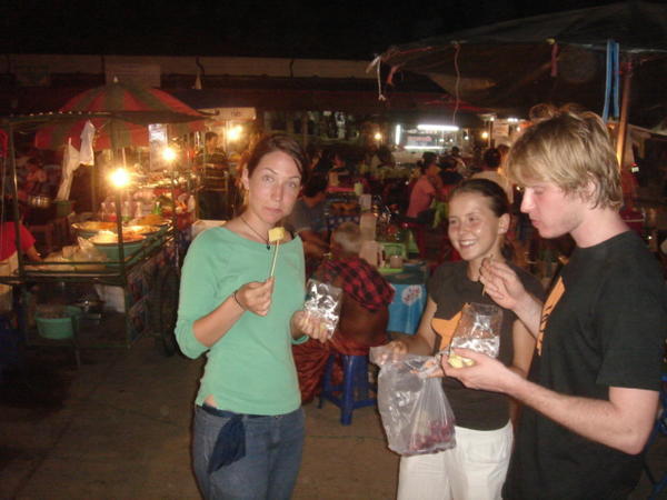 night food market