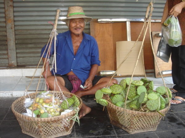 Happy veggie vendor