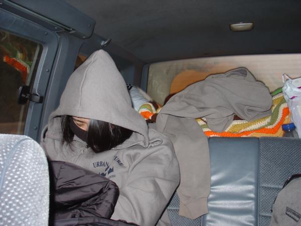 A very tired Taeko on our way to Kelowna