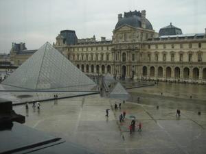 next stop - Le Louvre