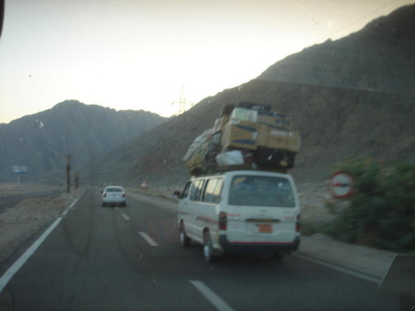loading up the Hiace - Egypt style