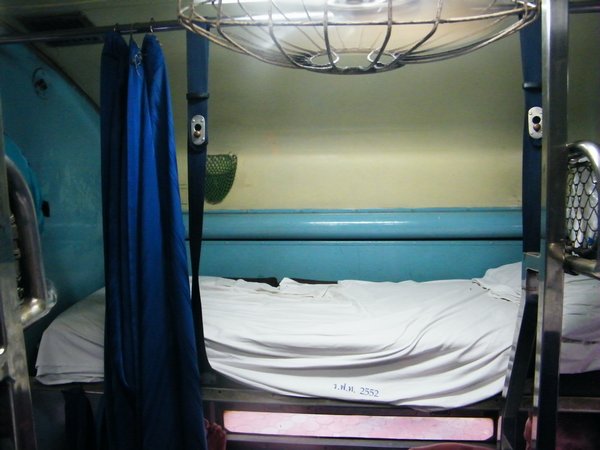 bed on train