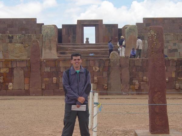Eu em Tiwanaku