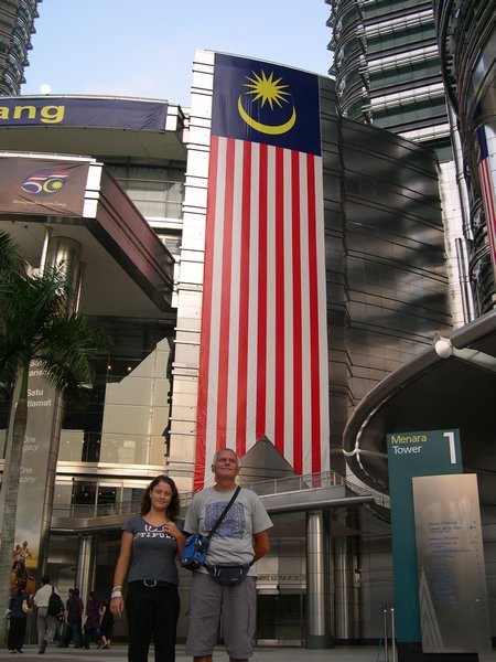 malaysia flag at Petronas towers