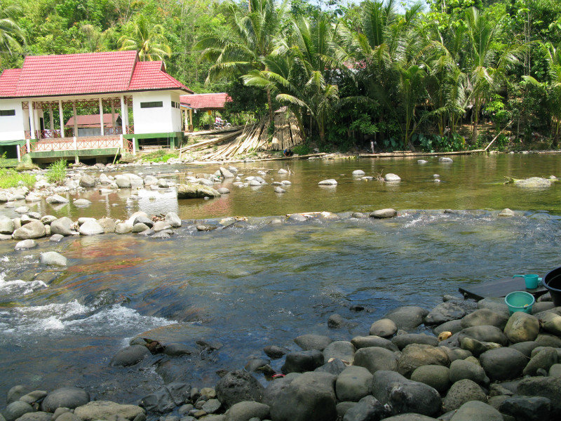 loksado and the river