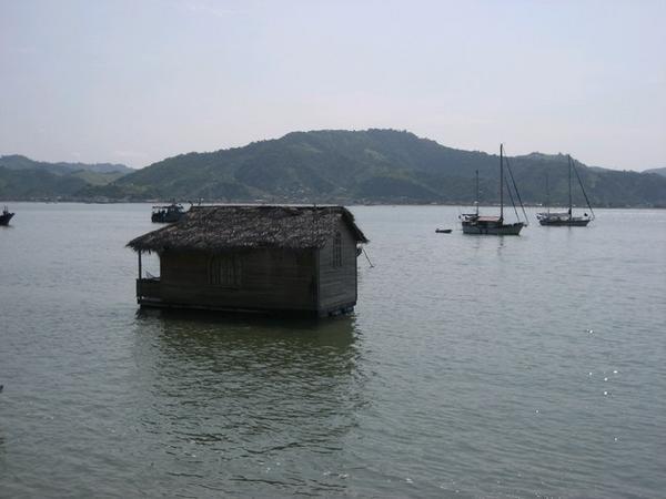 Waterworld Hut