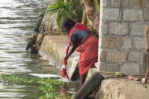 Doing the laundry on the backwaters