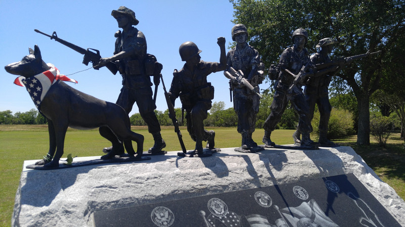 The Memorial Honoring Canine Service Members Is Awesome