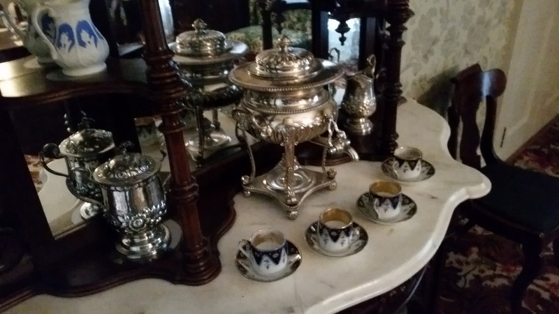 The Stolen Tea Set Returned to Its Rightful Owner???