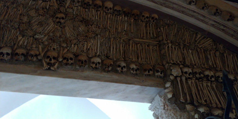 Capela dos Ossos (Chapel of Bones) - Évora, Portugal