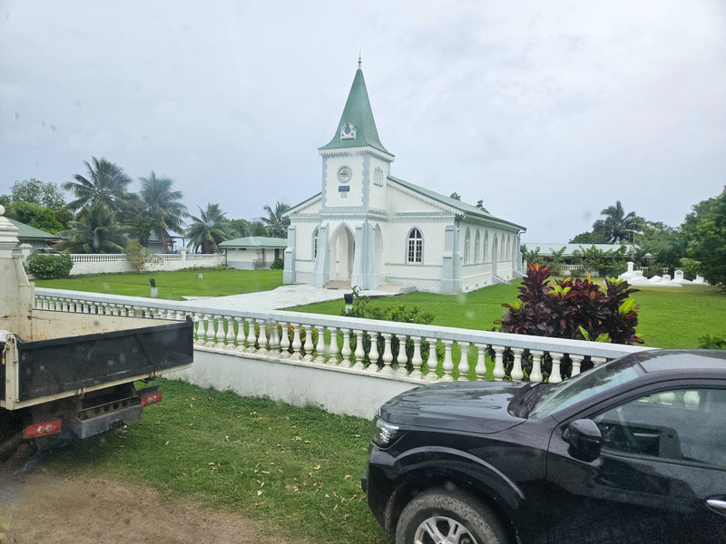 Island Drive & Belvedere Tour – Moorea, French Polynesia