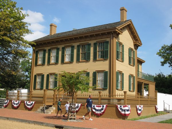 Lincoln's Adult Home