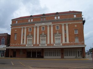 Money From Ross Perot Restored The Theater