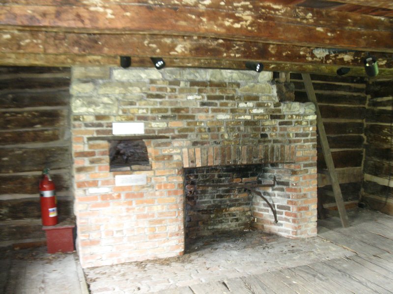 Fireplace With Modern Oven