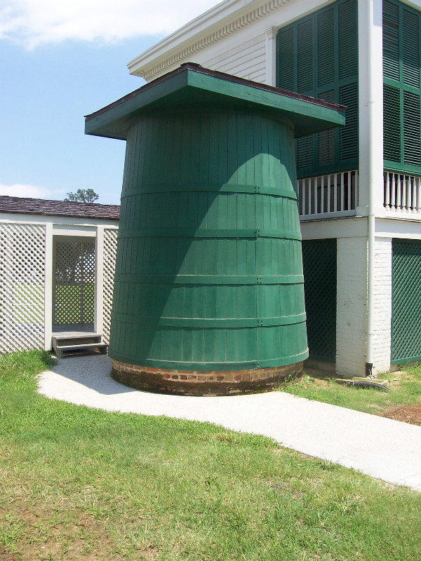 Cistern To Accommodate Lots Of Rain From Roof Runoff