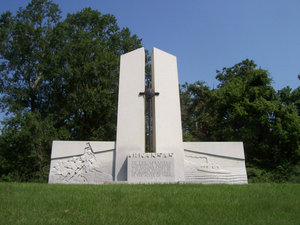 The Arkansas Memorial - Divided By The Sword, Reunited By Faith