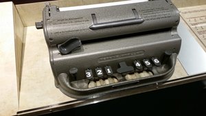 A (Braille) Mechanical Writer