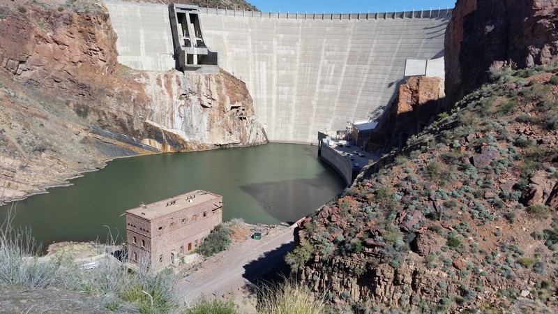 Without Dams, Lakes in Arizona Would Be Rare Commodities