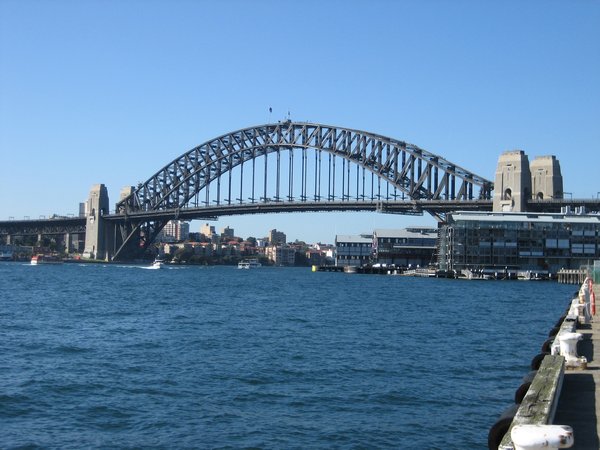 First glimpses of the Harbour Bridge