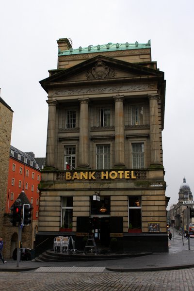 Bank Hotel