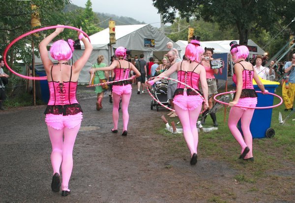 The pink Hula Girls