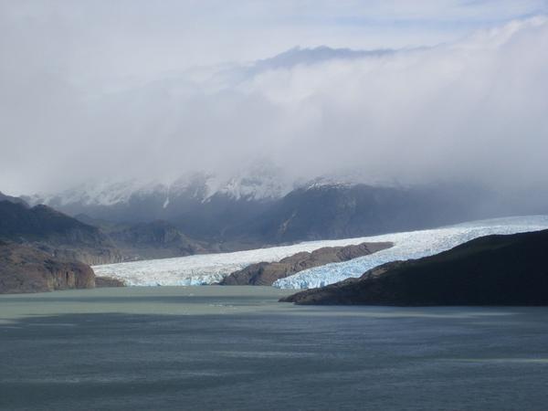 Torres del Paine (Glacier Grey)