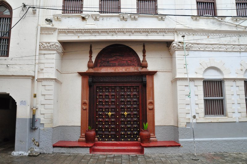 A traditional Zanzibari door