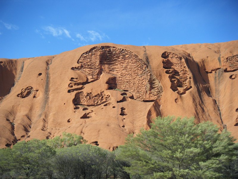 A brain on Uluru?