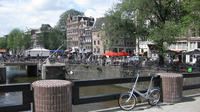 Min foldesatan i Amsterdam; 1.test