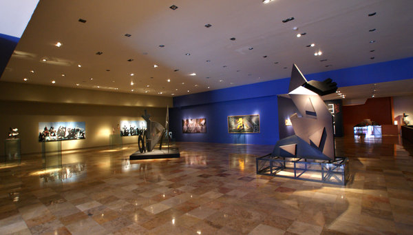 Inside the Gallery