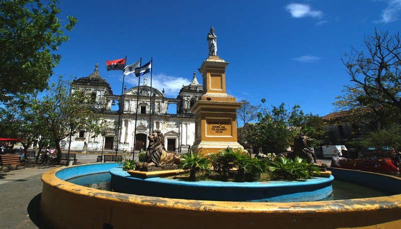 Plaza, León