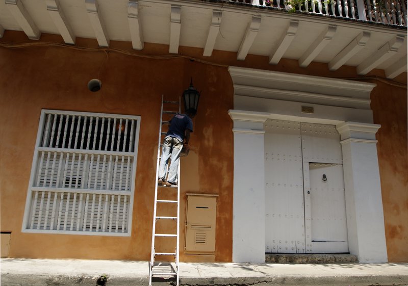 Bloke on Ladder, Cartagena