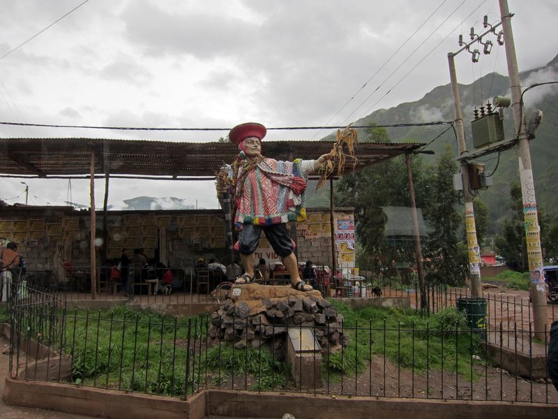 Sacred Valley statue