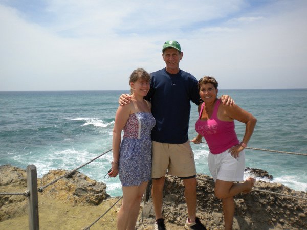 Sonia, Jenni, William Advanced Surfer Beach
