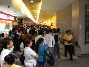Bus lineup in Guayaquil