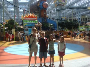 019. Mall of America. In front of the amusement park