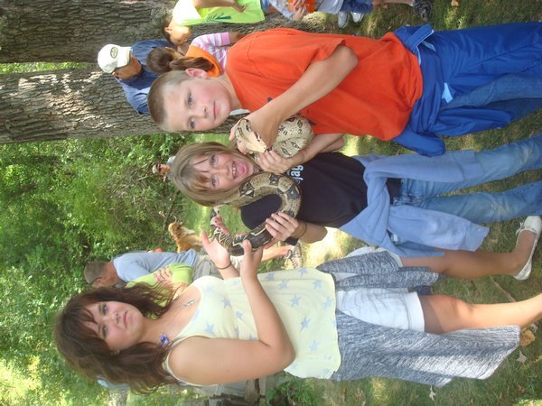 101. Marte, Taylor and Emily with snake